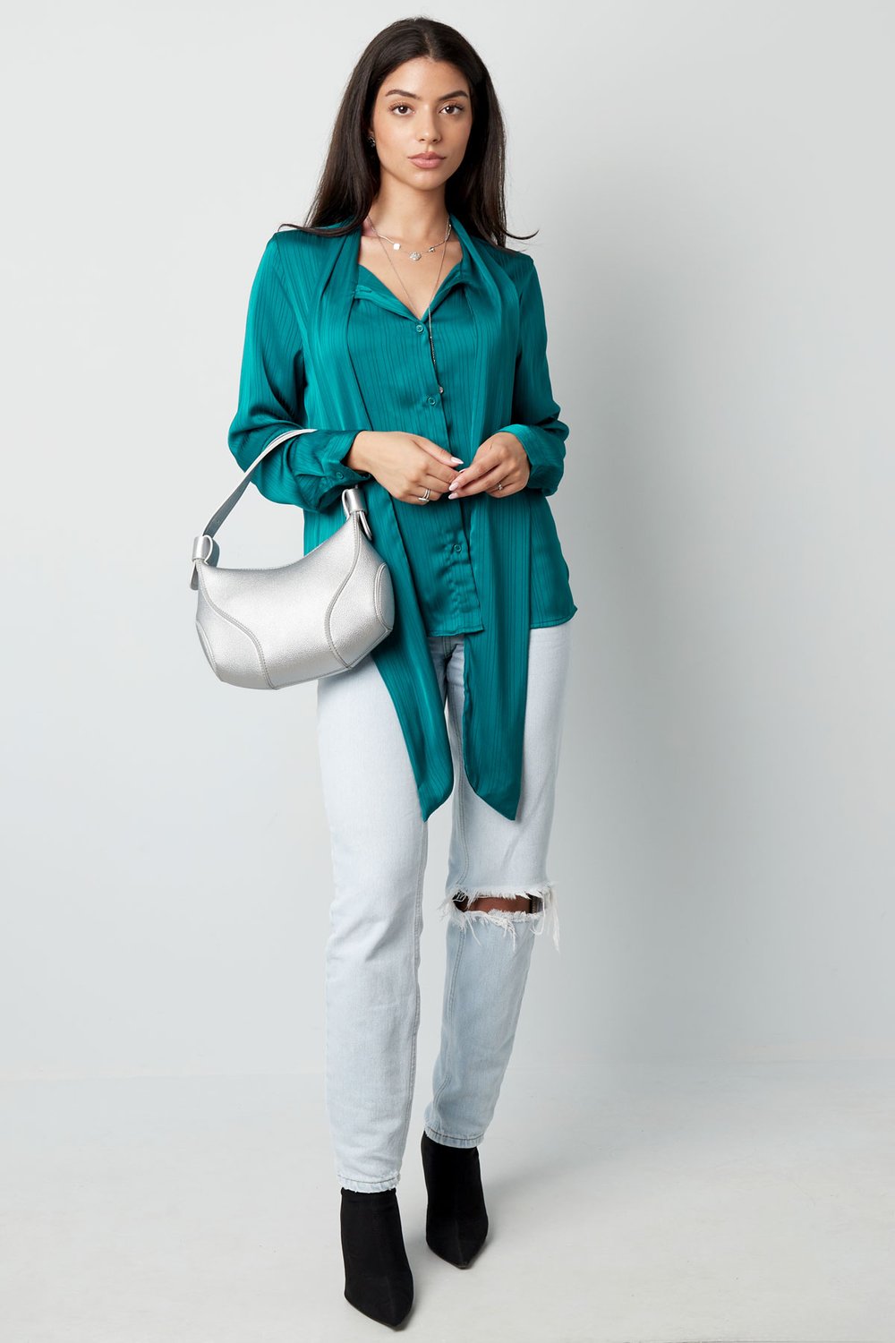 Cremefarbene Bluse mit Schleifendetail Bild7