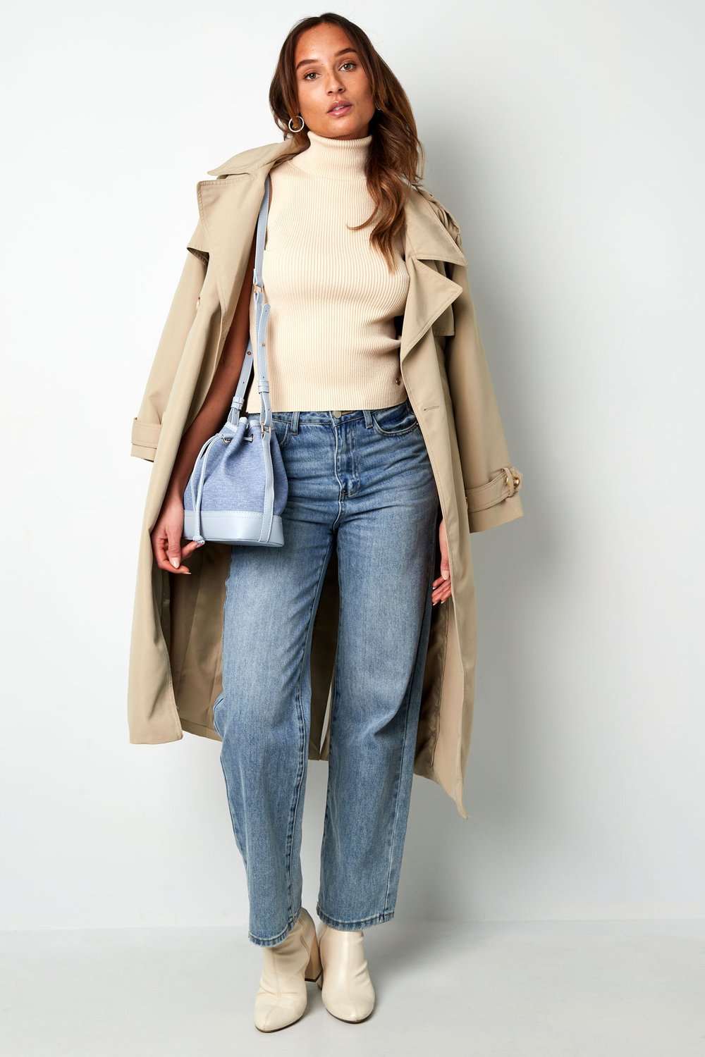 Ärmelloses Top mit hohem Rollkragen klein/mittel – weiß h5Bild10