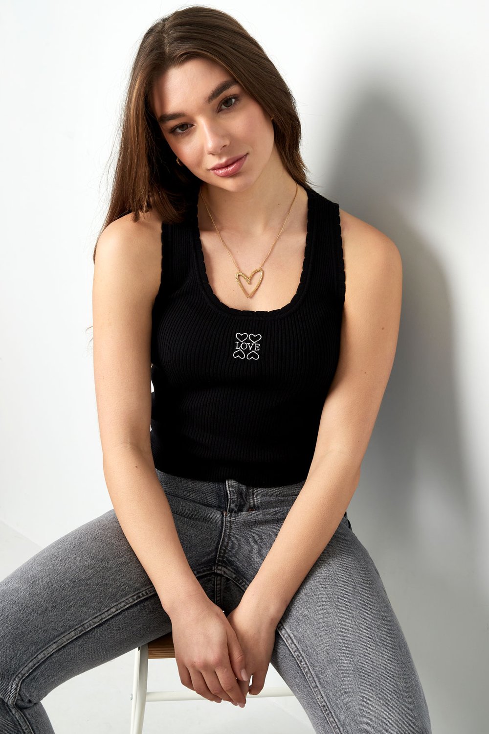 Love Top mit klassischem Ausschnitt klein – weiß h5Bild3