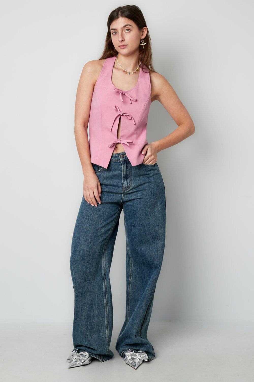 Bow Sleeveless Top Picture6