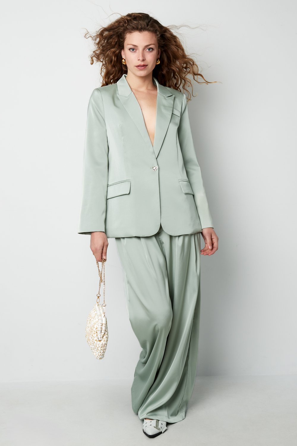 Classy Straight Pants Picture3