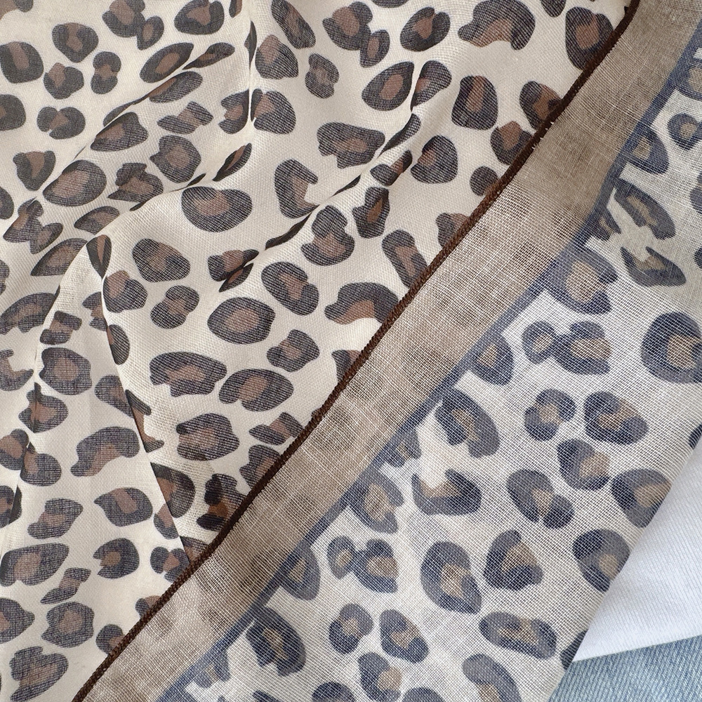 1 Piece Retro Leopard Print Pattern Bandana h5Picture5