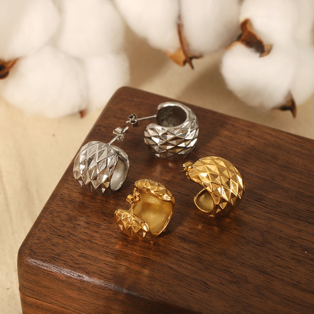 1 pair of classic fashion  gold-plated stainless steel diamond texture spherical earrings for women's jewelry for daily wear Picture3