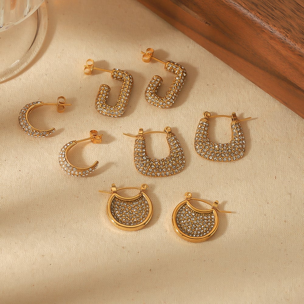 1 pair luxurious series retro geometric  gold plated rhinestone women hoop earrings Picture4