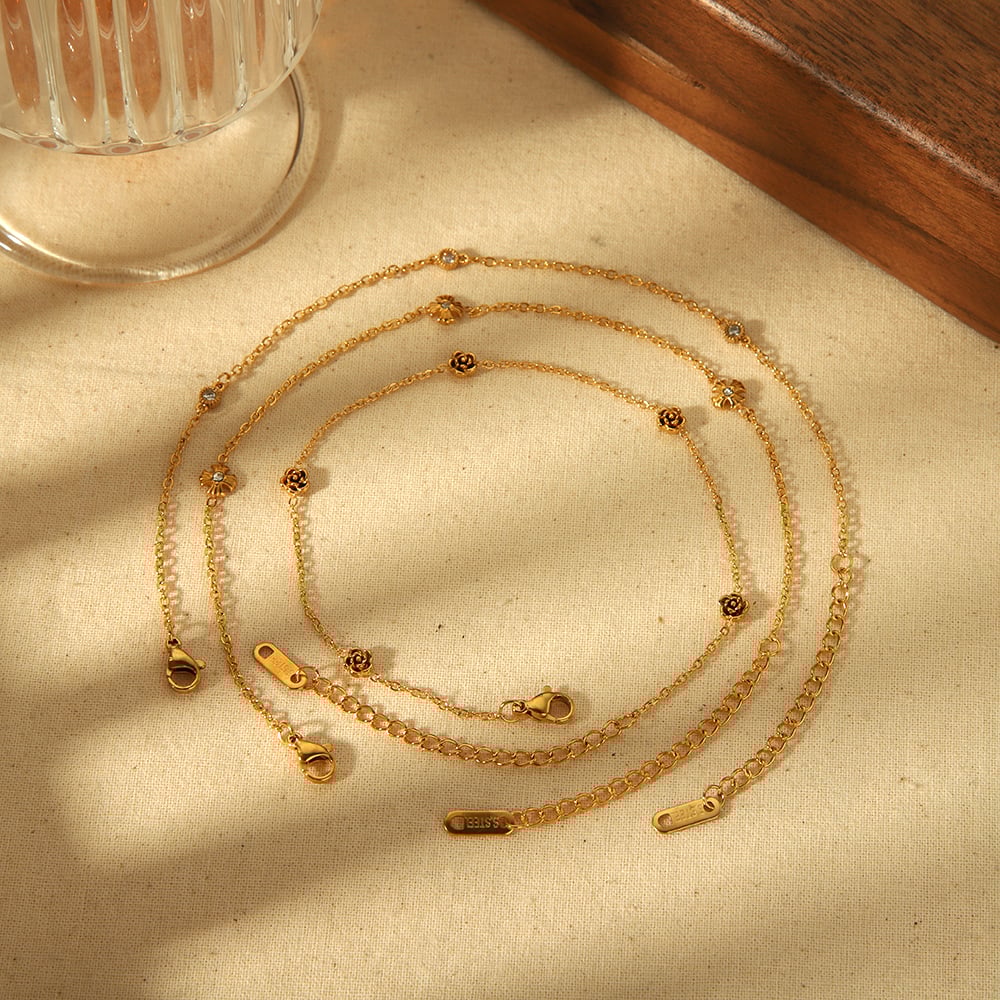 1 piece of exquisite and fashionable  gold-plated stainless steel zircon rose anklet for women for daily wear Picture4