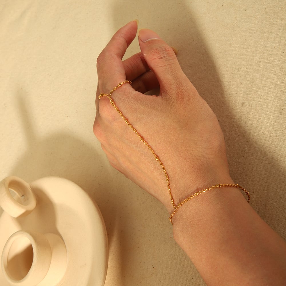 1 pair of stylish simple  gold-plated stainless steel zircon finger chain bracelets for women's jewelry for daily wear Picture3