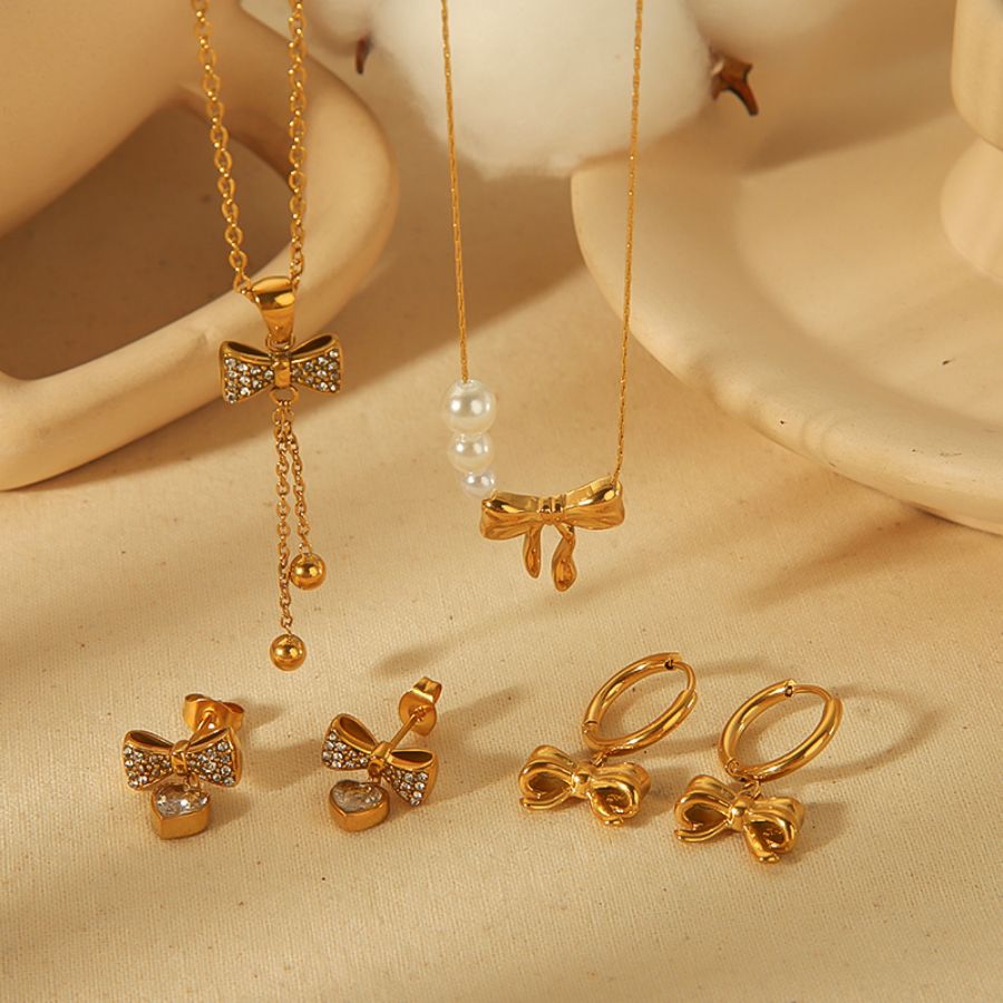 1 piece of exquisite and fashionable  gold-plated stainless steel full diamond bow pendant necklace for women's daily wear h5Picture3