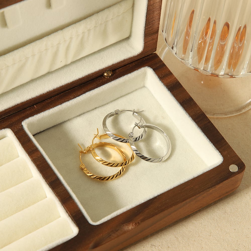 1 pair daily geometric stainless steel  gold plated women hoop earrings Picture4