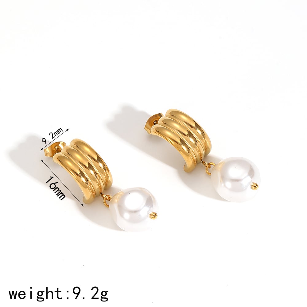 1 pair simple series retro geometric  gold plated artificial pearl stud earrings Picture5