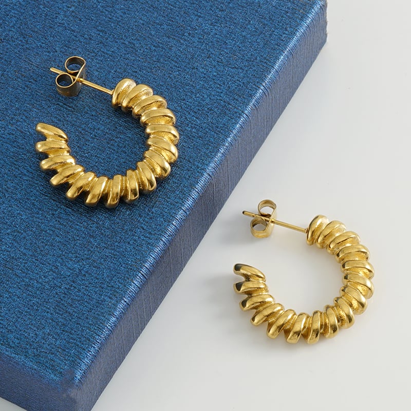 1 pair retro simple style twist shape stainless steel  gold plated women's stud earrings Picture8