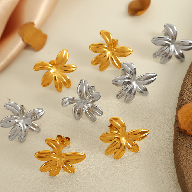 1 pair simple series retro flower stainless steel  gold plated women stud earrings h5Picture5