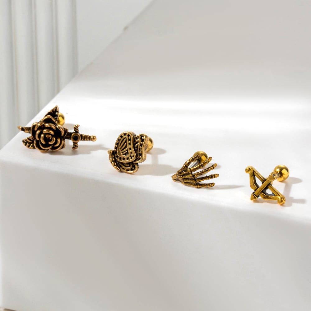 1 Piece Simple Series Classic Flower Titanium Steel No Plating Material Women Stud Earrings Picture3