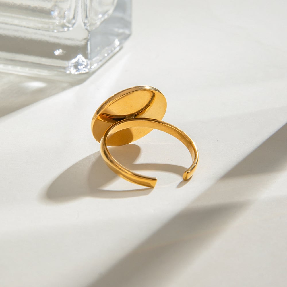 1 paio di anelli regolabili da donna in acciaio inossidabile placcato oro  con perle artificiali della serie semplice Immagine4