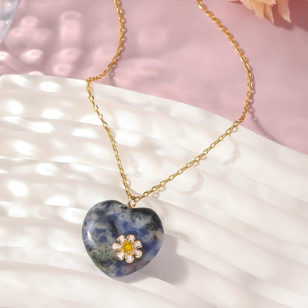 1 Piece Luxurious Series Vogue Heart Shape Drop Oil Gold Color Alloy Women's Pendant Necklaces h5Picture6