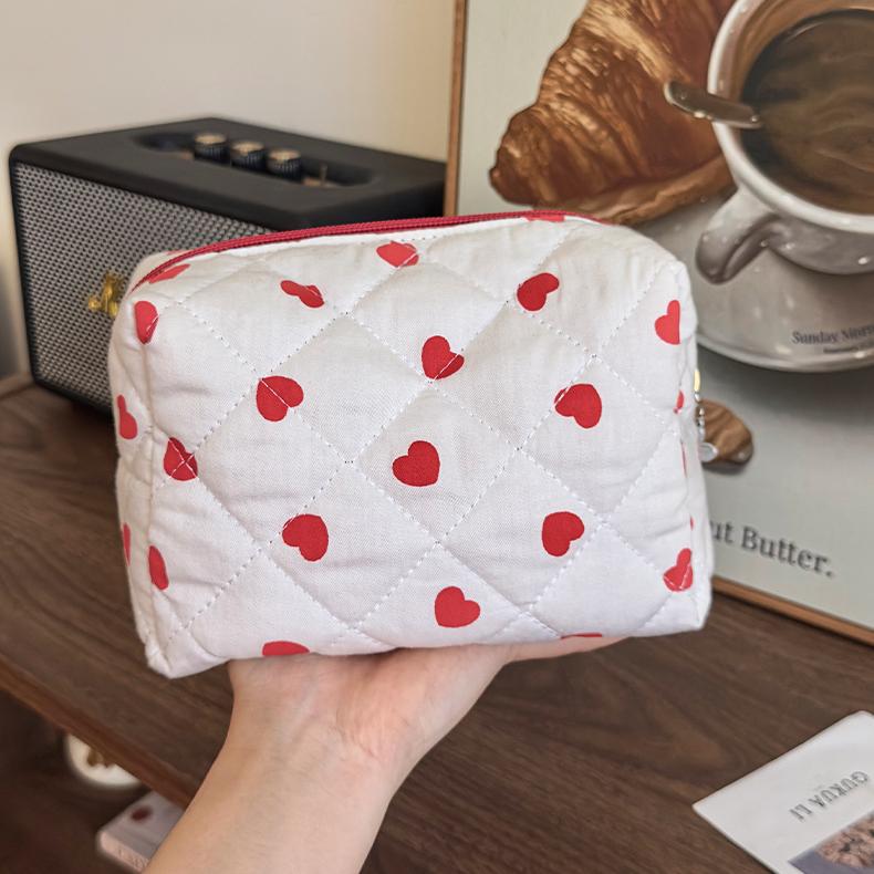 1 Piece Stylish Series Sweet Red Heart High-capacity Women's Cosmetic Bags h5Picture5