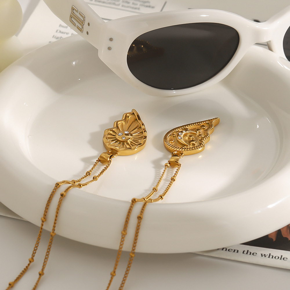 1 Piece Romantic Series Elegant Heart Couple Moon and Sun Stainless Steel Gold Color Women's Pendant Necklaces h5Picture6