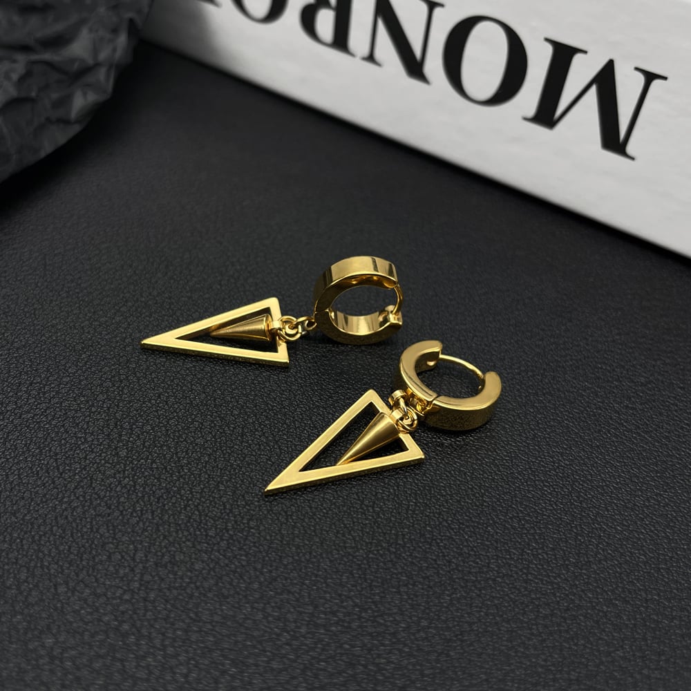 1 paio di orecchini a bottone da uomo in acciaio inossidabile con piercing a triangolo industriale h5Immagine5