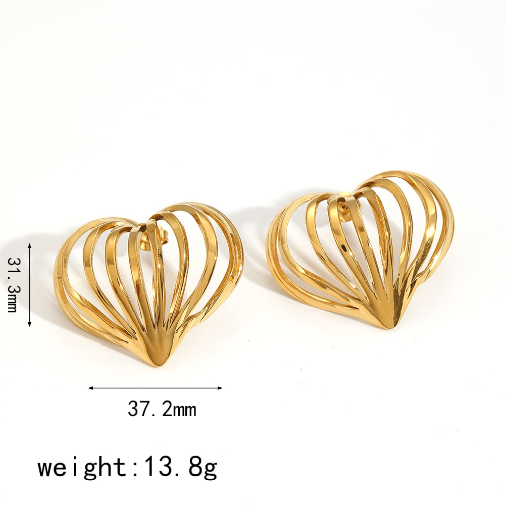 1 par de pendientes de botón de acero inoxidable dorados con forma de corazón retro de serie simple para mujer Imagen5