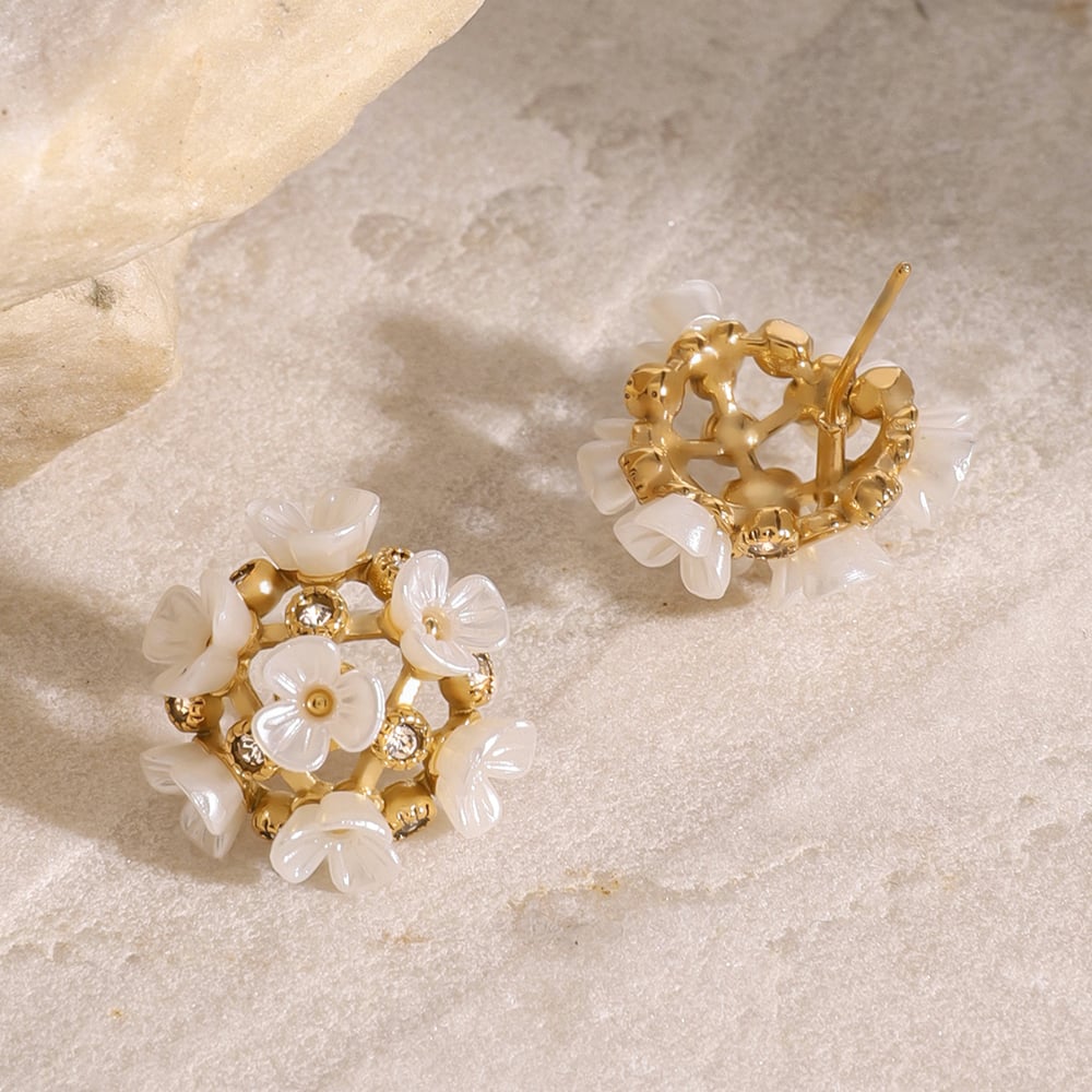 1 pair simple series sweet flower stainless steel  gold plated women stud earrings h5Picture4