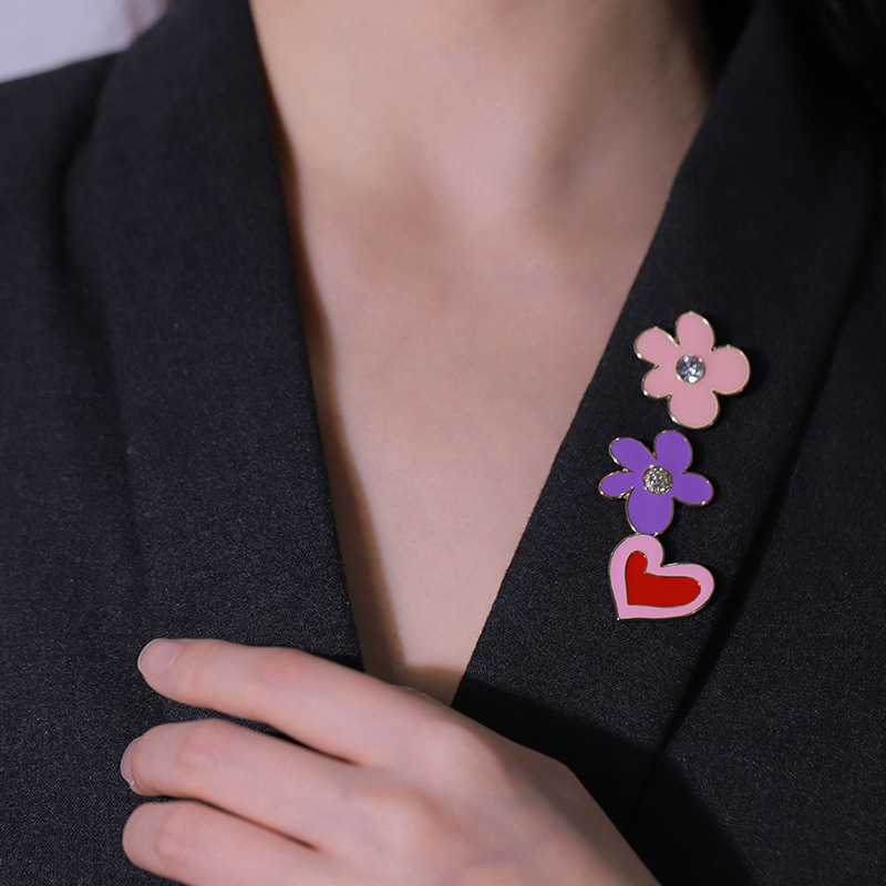 1 Stück Romantische Serie Retro Herz Legierung Damen Broschen h5Bild3