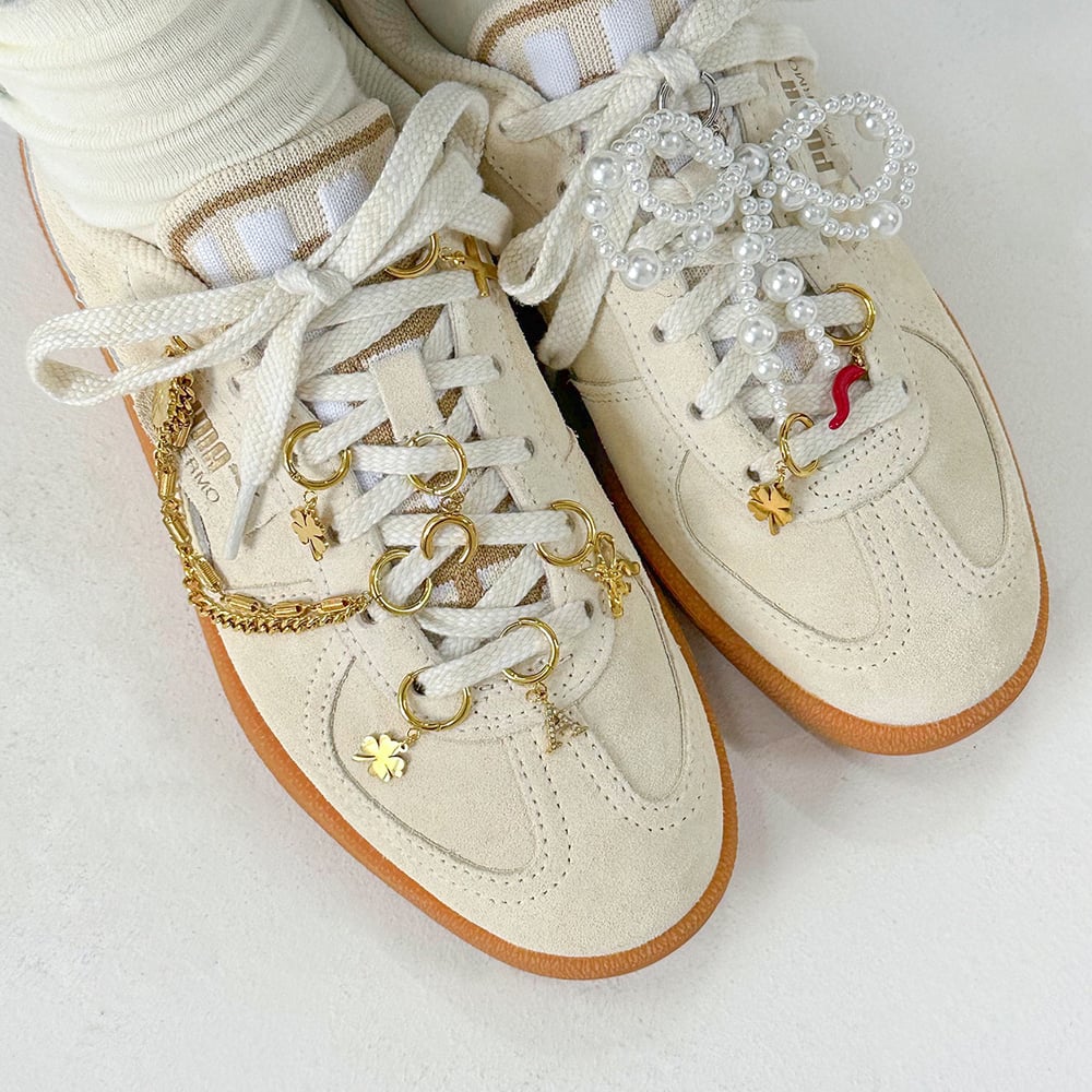 1 paio di pendenti con fiocco dolce in acciaio inossidabile placcato argento con perle artificiali da donna Immagine3