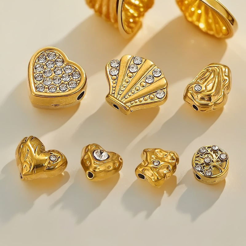 1 Piece Exquisite Series Vintage Deliacate Heart Shape Stainless Steel Gold Color Women's Pendants h5Picture4