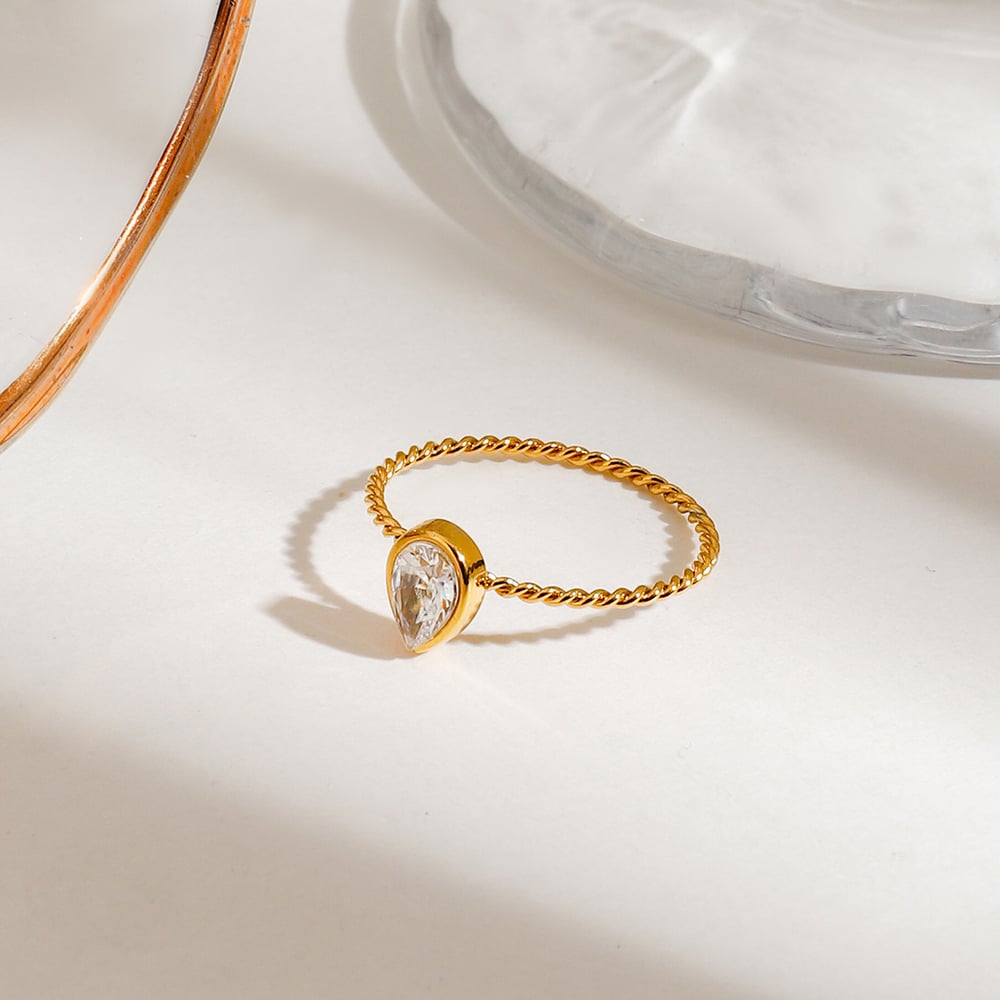 1 Piece Luxurious Series Charming Droplet Stainless Steel Gold Color Women's Ring Sets h5Picture5