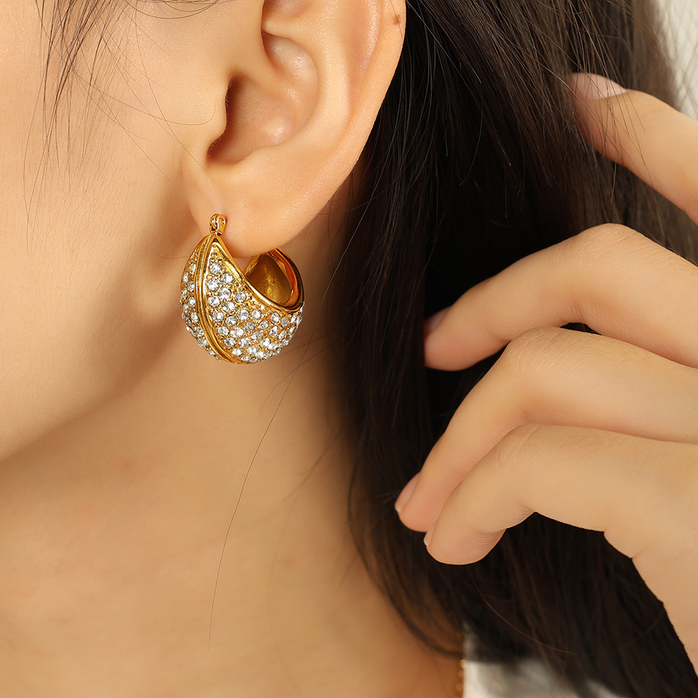 1 pair luxurious series classic geometric stainless steel  gold plated rhinestone women hoop earrings h5Picture5