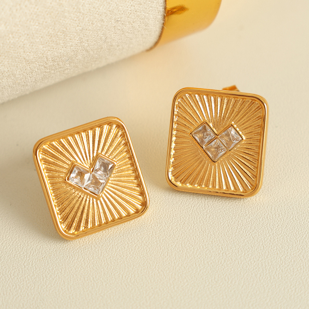 1 pair simple series retro heart stainless steel  gold plated zircon women stud earrings Picture3