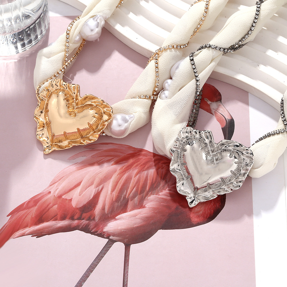 1 Piece French Pearl Mesh Braided Chain Alloy Heart Pendant Necklace Picture7