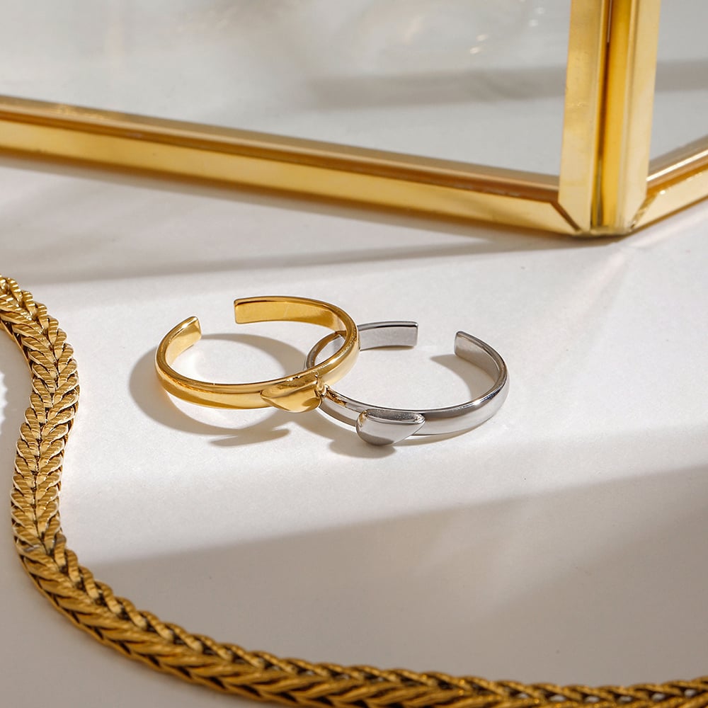 1 Pair Romantic Series Sweet Heart Stainless Steel Couple Gold and Silver Color Women's Adjustable Rings h5Picture4