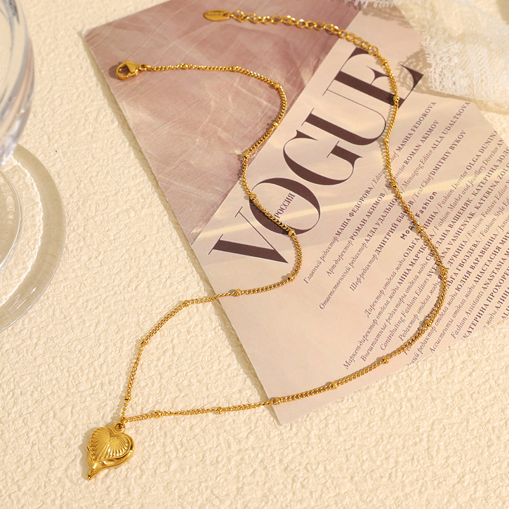 1 piece romantic series retro heart titanium steel  gold color plated women's pendant necklaces h5Picture3