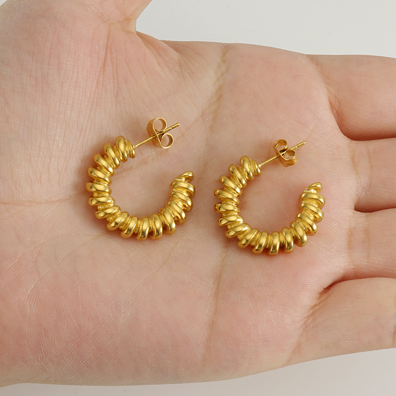 1 pair retro simple style twist shape stainless steel  gold plated women's stud earrings h5Picture5