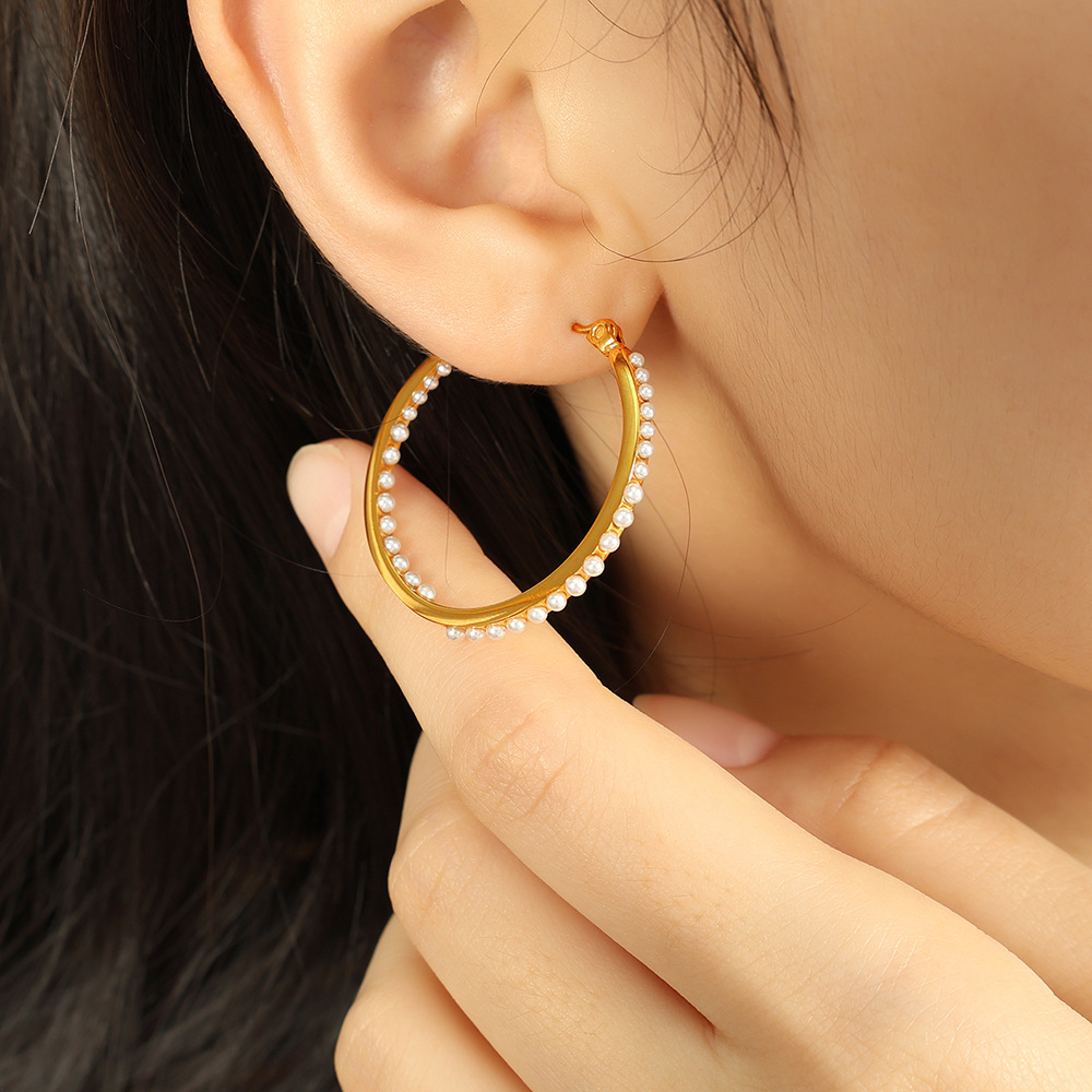 1 pair simple series retro geometric stainless steel  gold plated rhinestone women hoop earrings Picture6