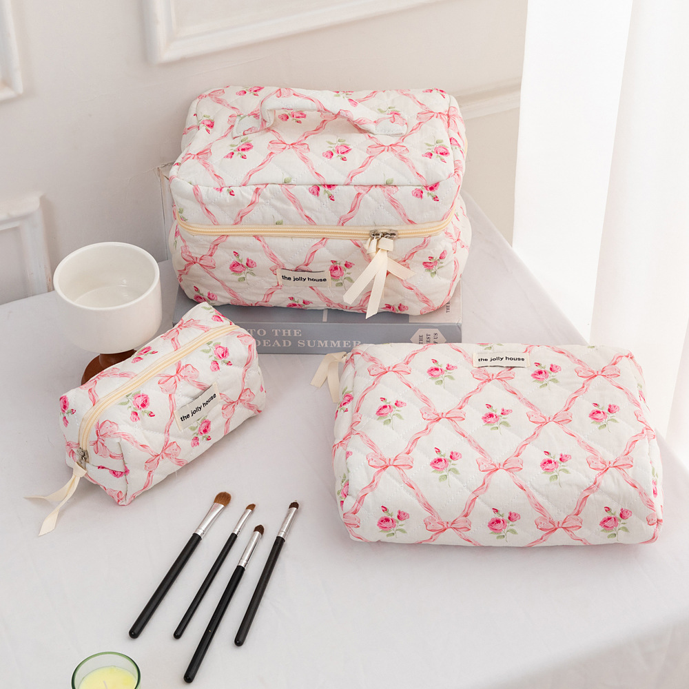 1 Piece Luxurious Floral Portable Large Capacity Beauty Case With Random Printing Design Women's Pink Cosmetic Bags h5Picture4