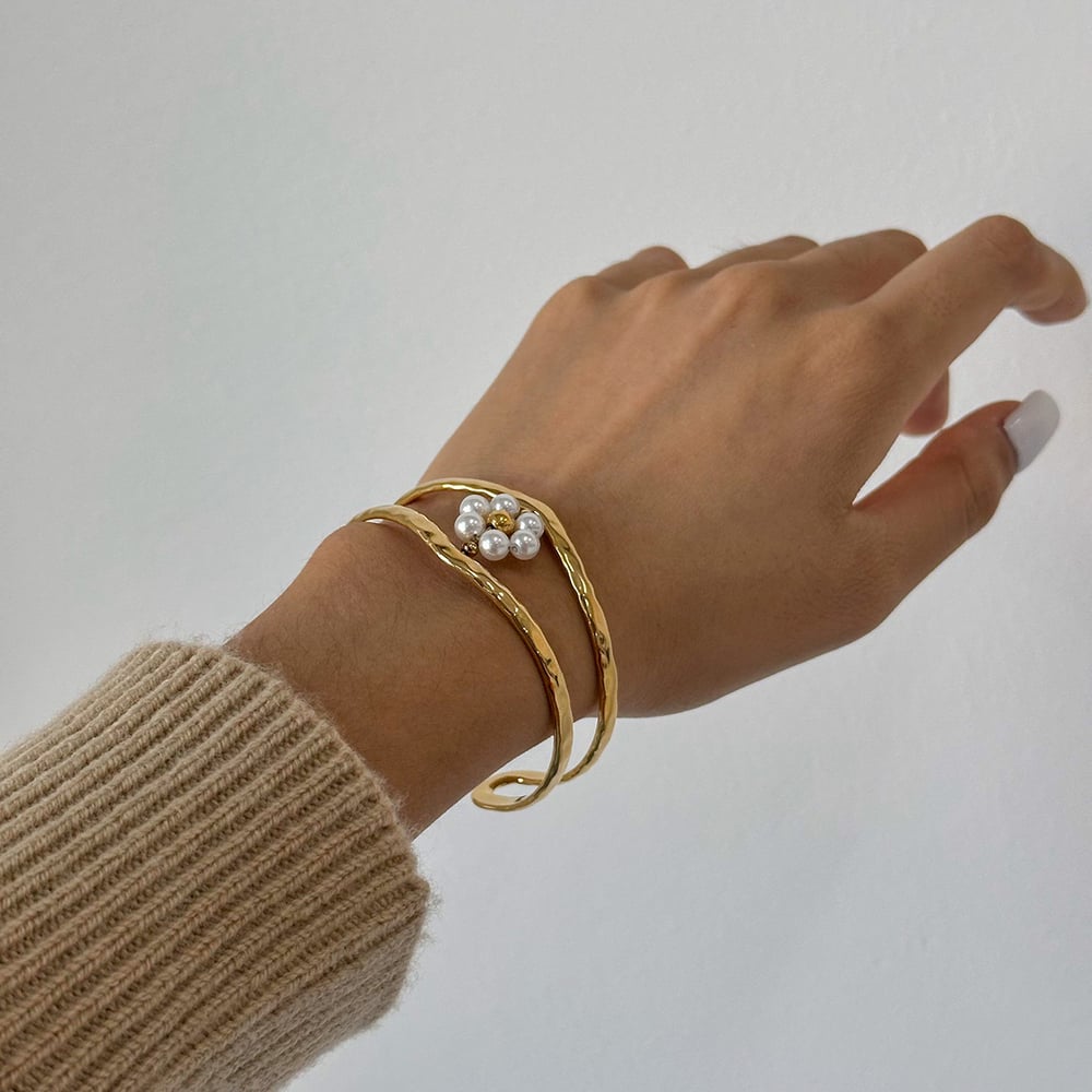 1 Piece Elegant Flower Stainless Steel Gold Color Cuff Bracelet h5Picture2