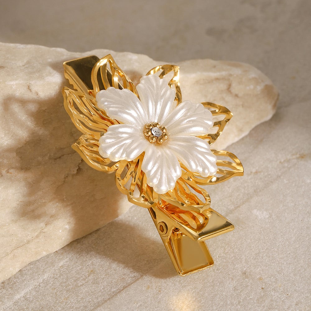 1 pair classic series retro flower stainless steel  gold plated rhinestone women hair clips Picture3