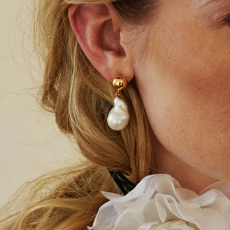 1 pair classic series  oval stainless steel  gold plated artificial pearl women drop earrings h5Picture5