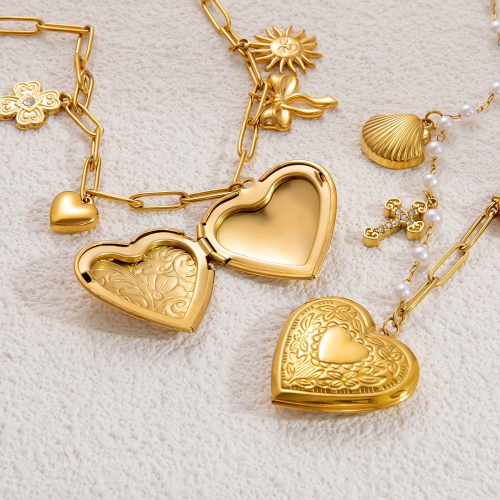 1 piece romantic series retro glossy heart stainless steel  gold color plated women's pendant necklaces h5Picture5