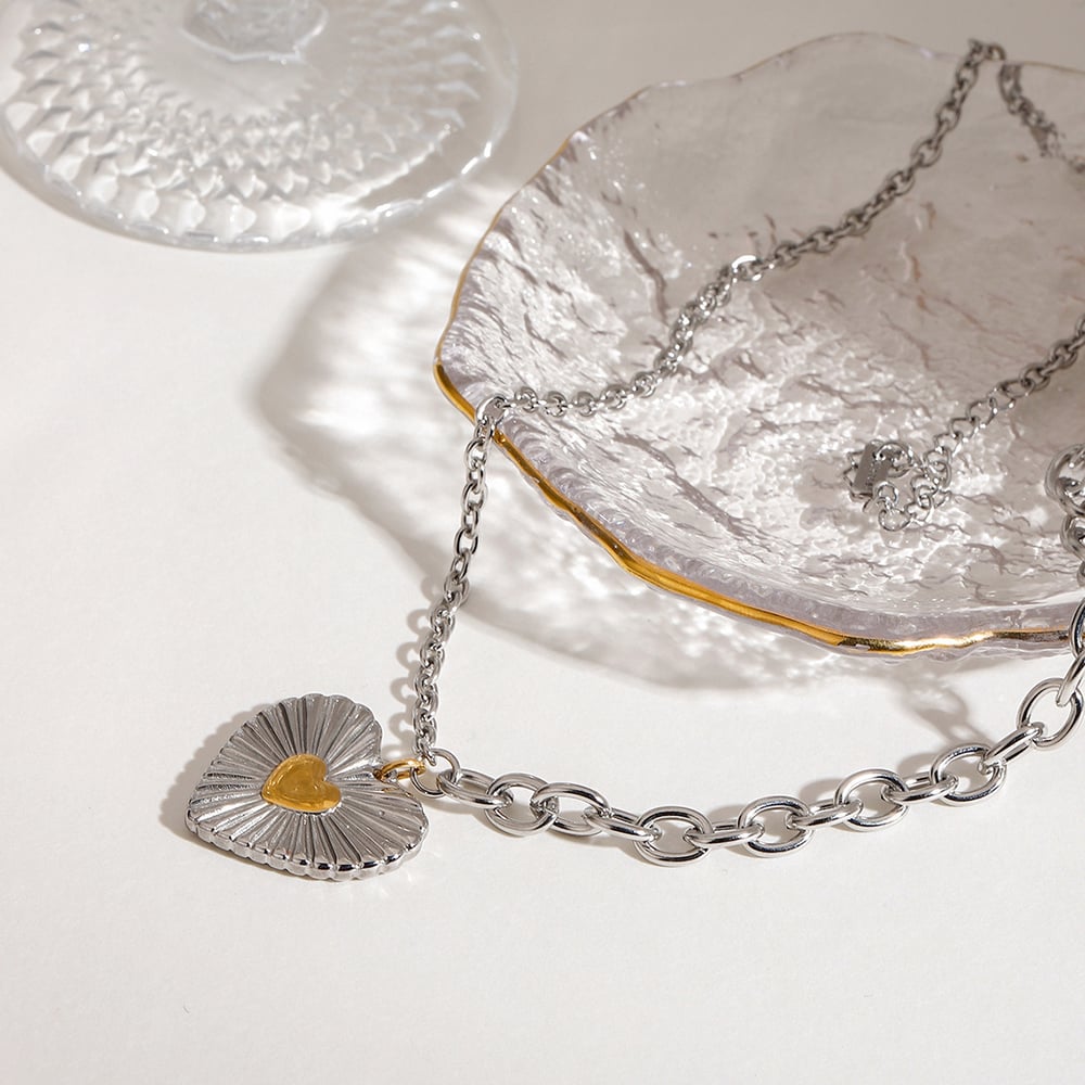 1 Piece Romantic Series Daily Thread Heart Stainless Steel Gold Color Women's Pendant Necklaces h5Picture5