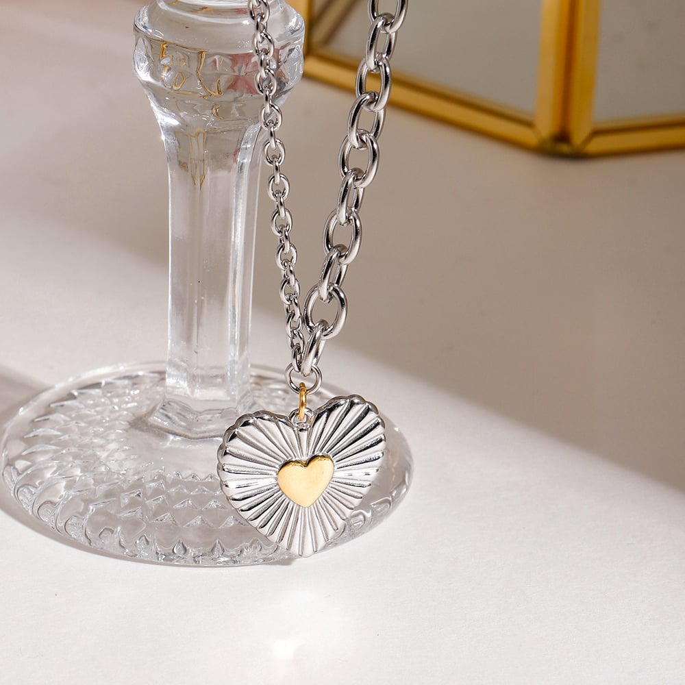 1 Piece Romantic Series Daily Thread Heart Stainless Steel Gold Color Women's Pendant Necklaces h5Picture3