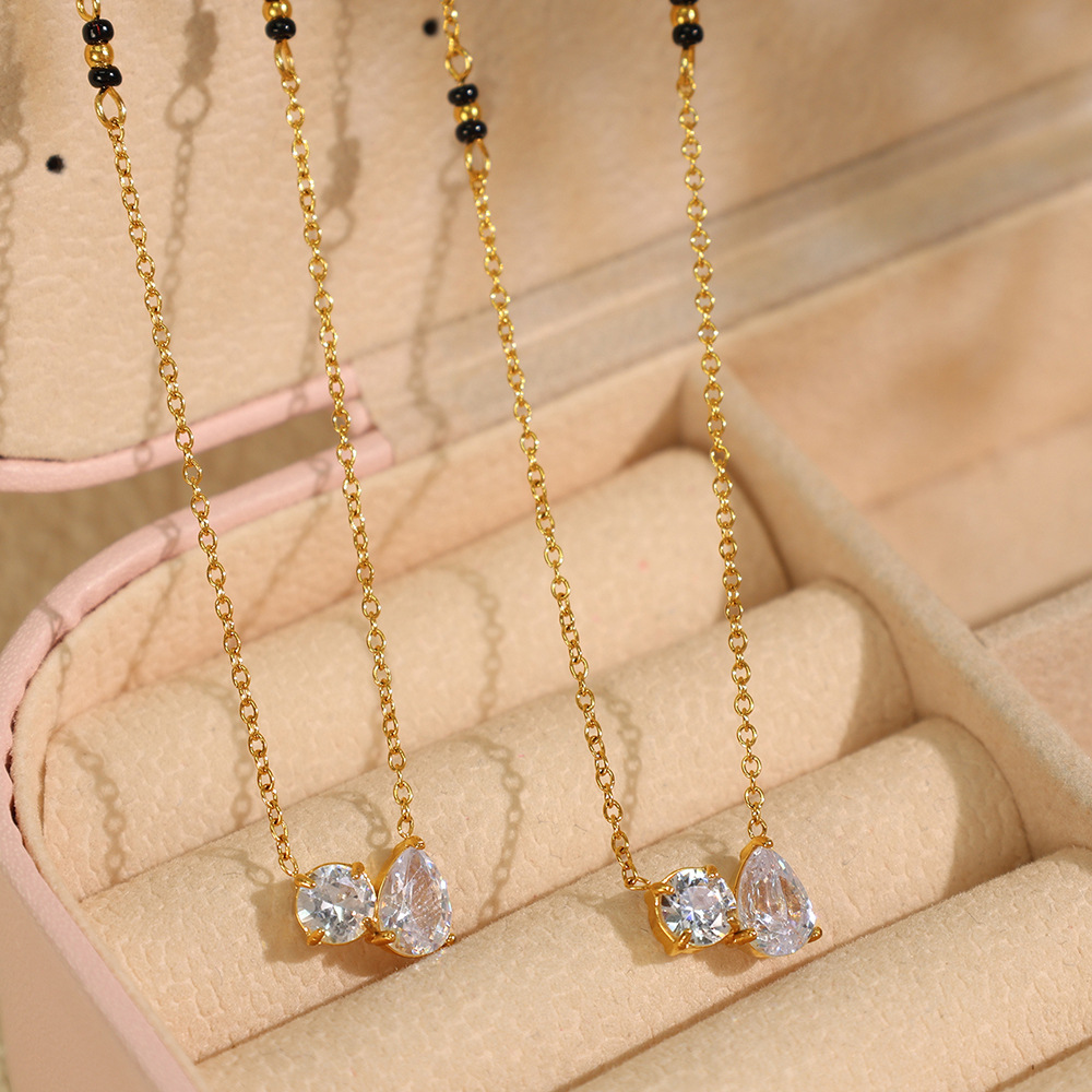 1 piece romantic series elegant geometric titanium steel  gold color plated rhinestone women's pendant necklaces h5Picture3