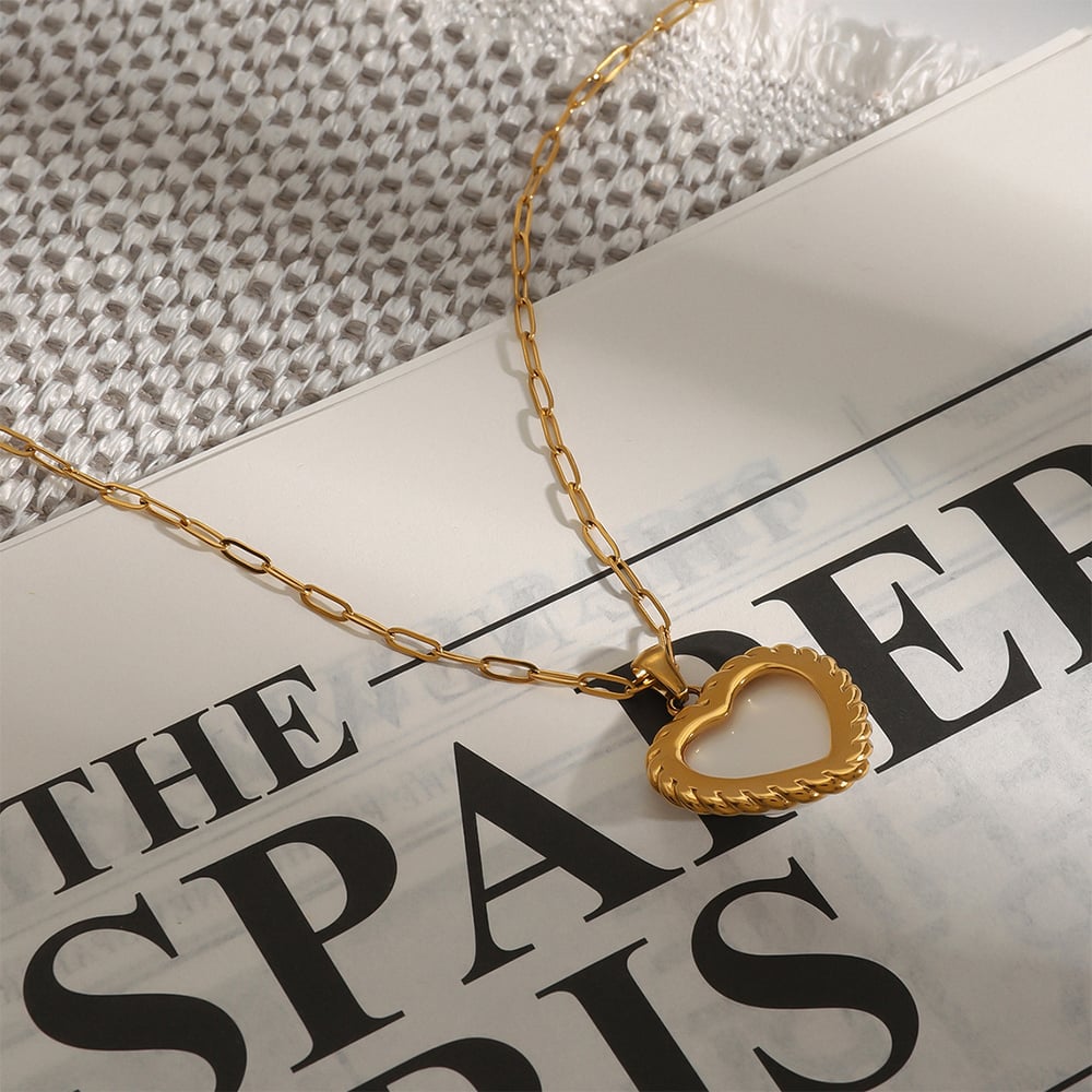 1 Piece Romantic Series Sweet Heart Shape Stainless Steel Gold Color Women's Pendant Necklaces h5Picture4