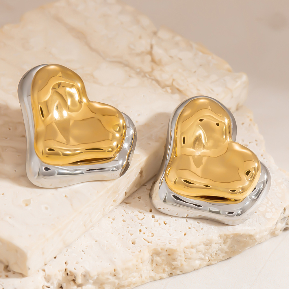 Minimalist Heart Stainless Steel Gold Color Women's Stud Earrings h5Picture8