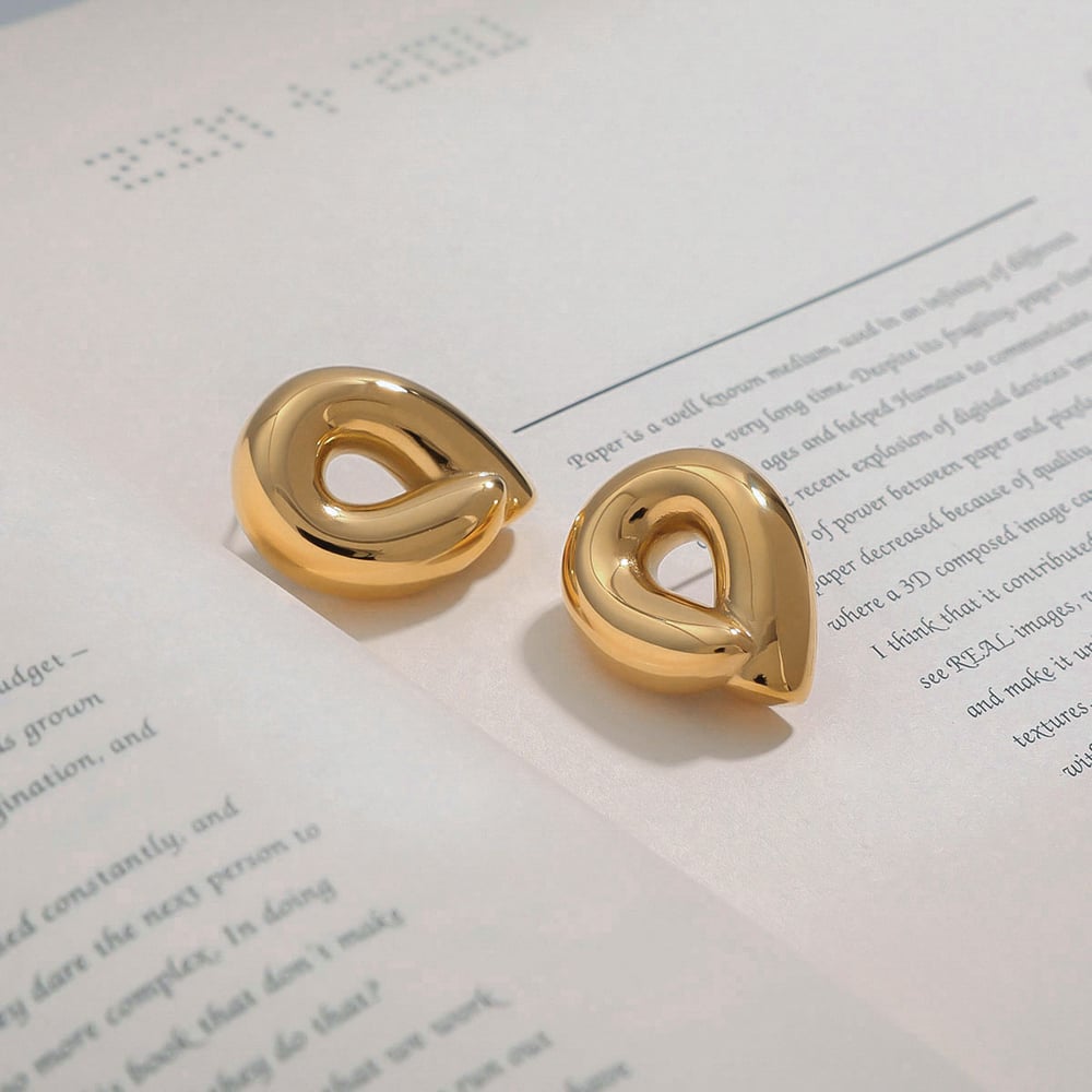 1 Pair Simple Stainless Steel Gold Color Women's Stud Earrings h5Picture5