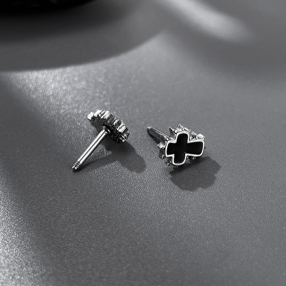 Pendientes de acero inoxidable con cruz delicada para hombre Imagen6