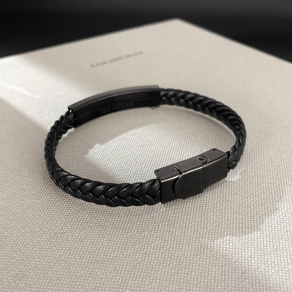 Pulseras minimalistas de acero inoxidable negro para hombre Imagen5