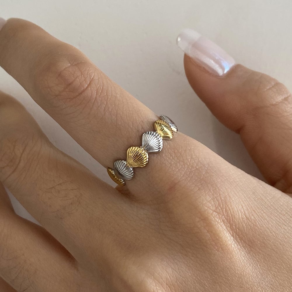 1 Piece Gold and Silver Mixed Color Shells Shape Stainless Steel Women's Adjustable Rings h5Picture4