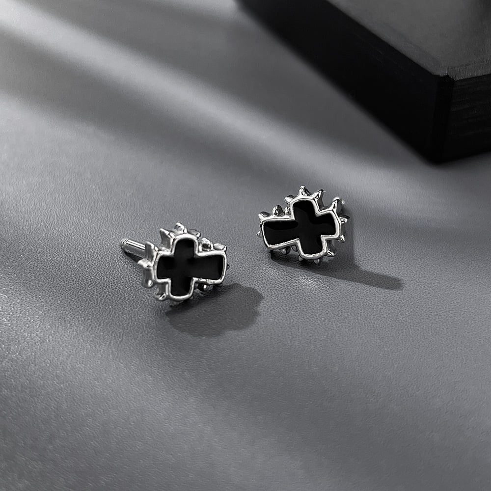 Pendientes de acero inoxidable con cruz delicada para hombre Imagen5