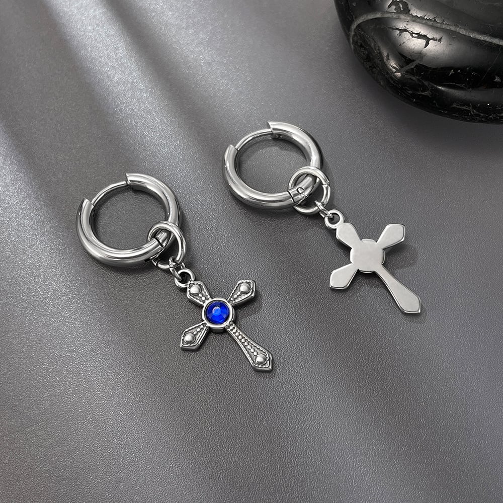 Orecchini da uomo in acciaio inossidabile con croce luminosa Immagine4